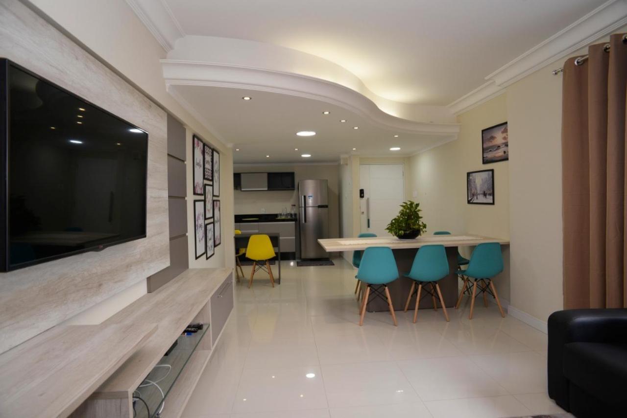 Ferienwohnung Frente Mar Pe Na Areia, Na Av Atlantica Balneário Camboriú Exterior foto